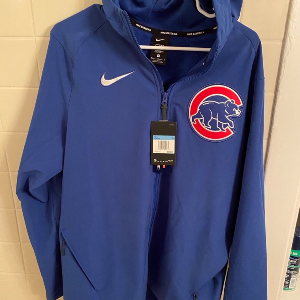 Nike Chicago Cubs Official Dugout Hooded Jacket, 2022 season. Size Medium.